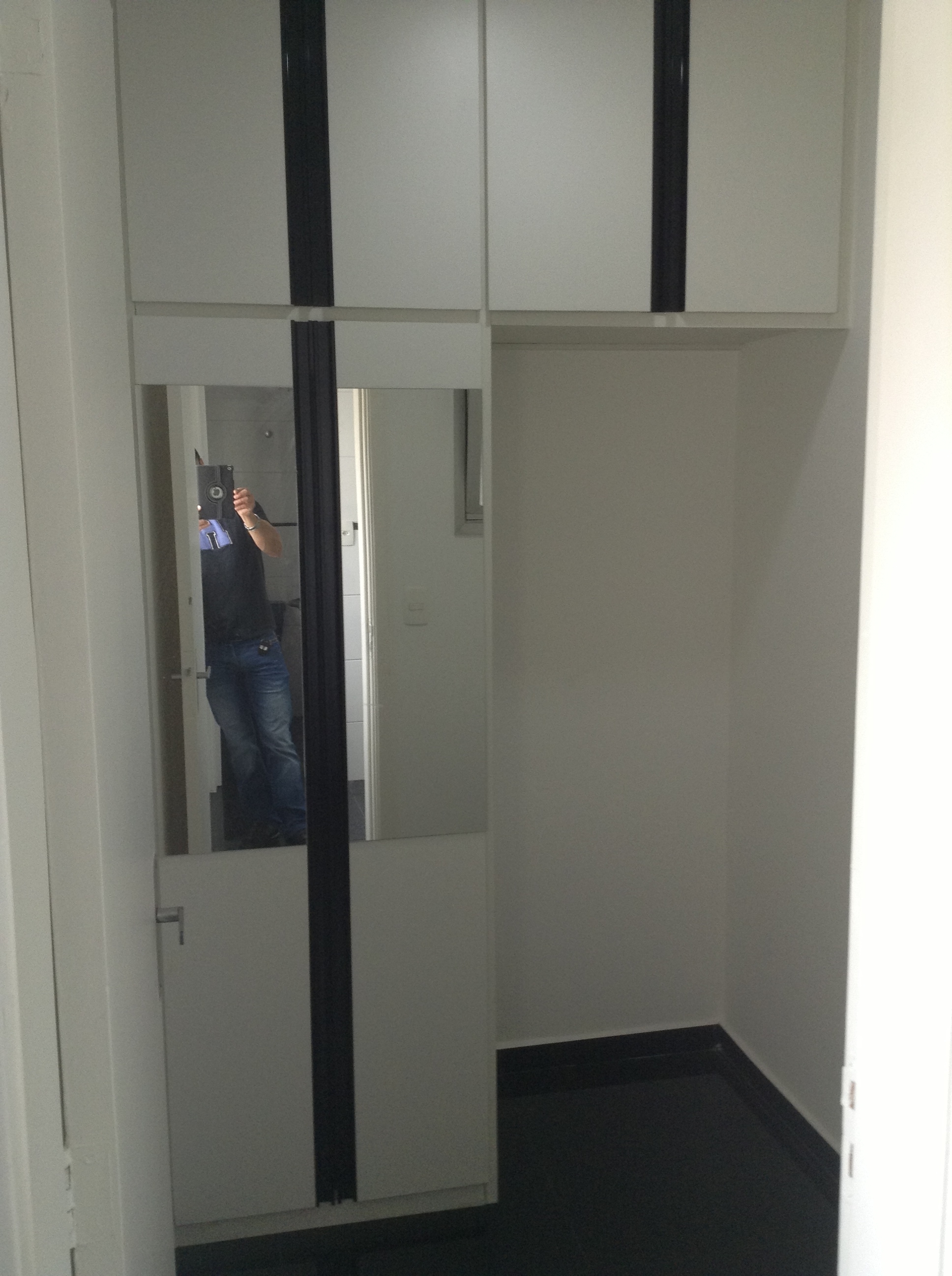  Clique aqui para ver as fotos do Apartamento na Vila Burguesa de 3 Dorm. e 1 vaga  | AP-028