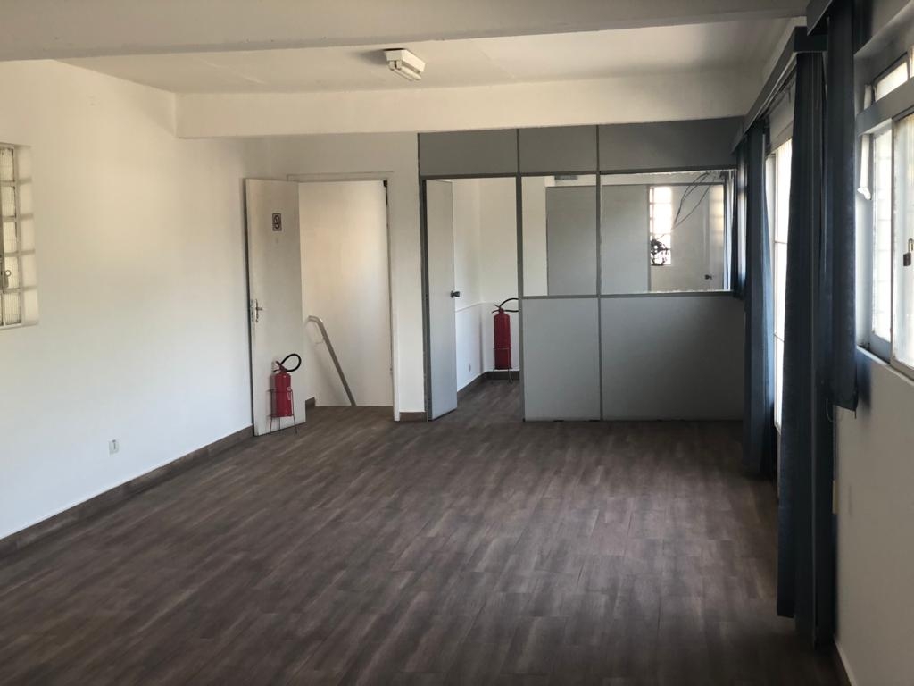  Clique aqui para ver as fotos do Galpão de 1.200m² de área construída em 1.000m² de terreno em Barueri | GALP-02