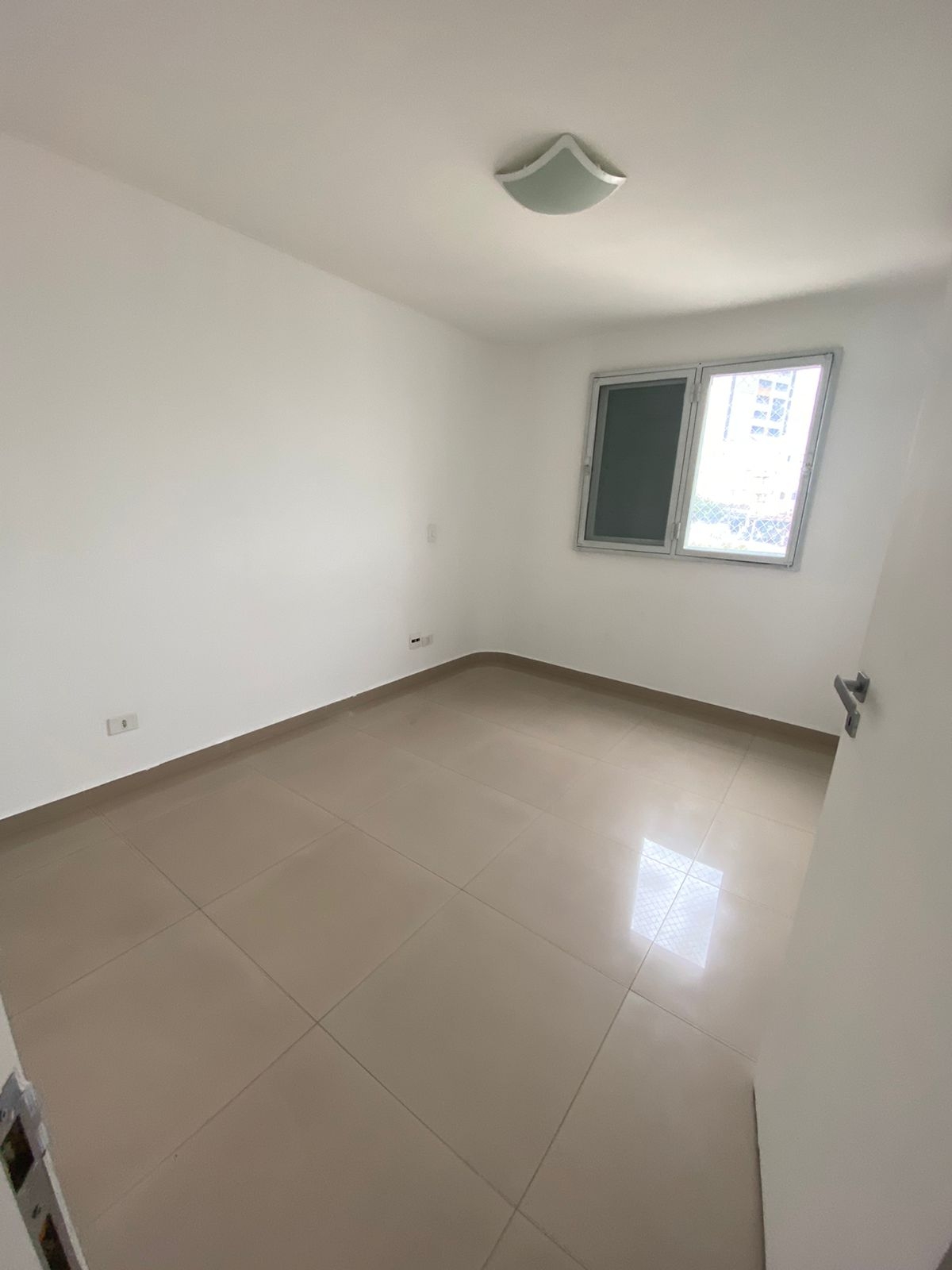  Clique aqui para ver as fotos do Apartamento na Alto da Lapa de 1 Dorm. e 1 vaga  | AP-32