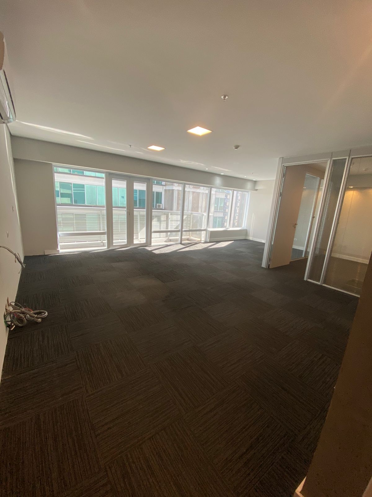  Clique aqui para ver as fotos da Sala comercial de 78m² em Alphaville | SLC-25