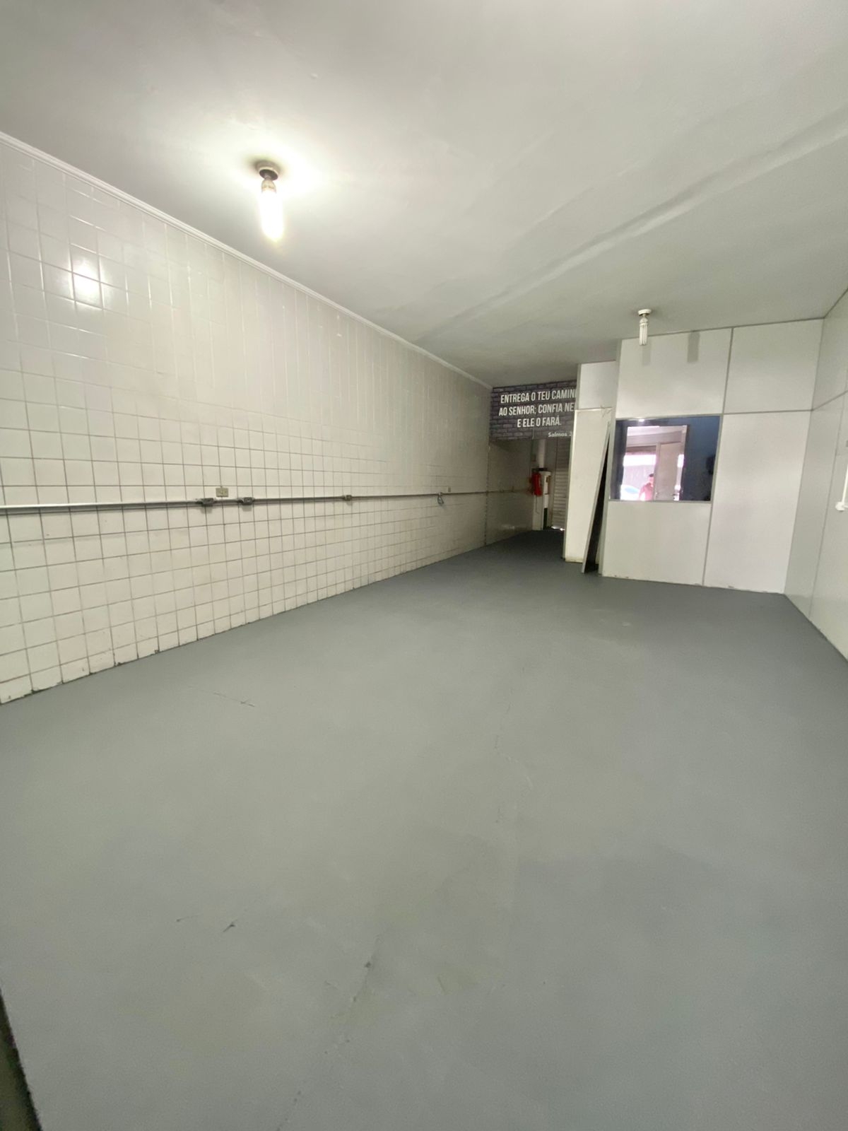  Clique aqui para ver as fotos do Salão comercial de 90m² em Barueri | SLC-13