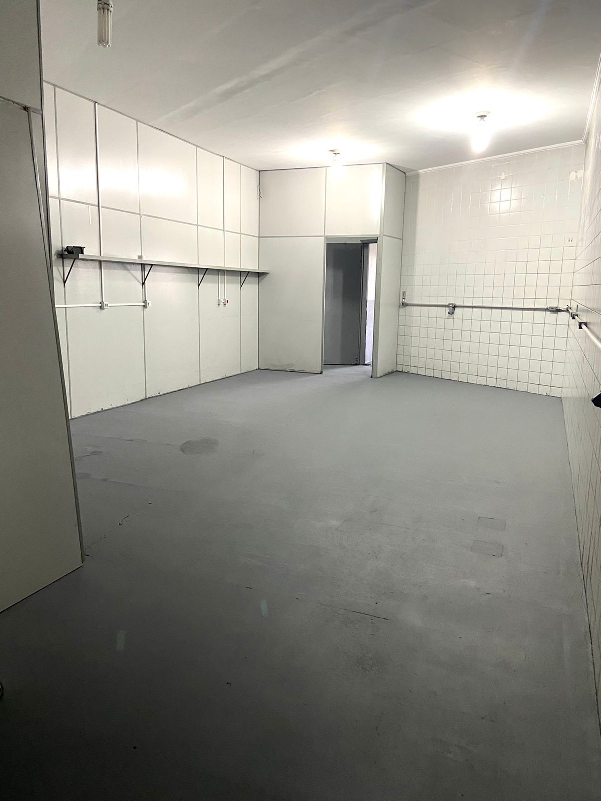 Clique aqui para ver as fotos do Salão comercial de 90m² em Barueri | SLC-13