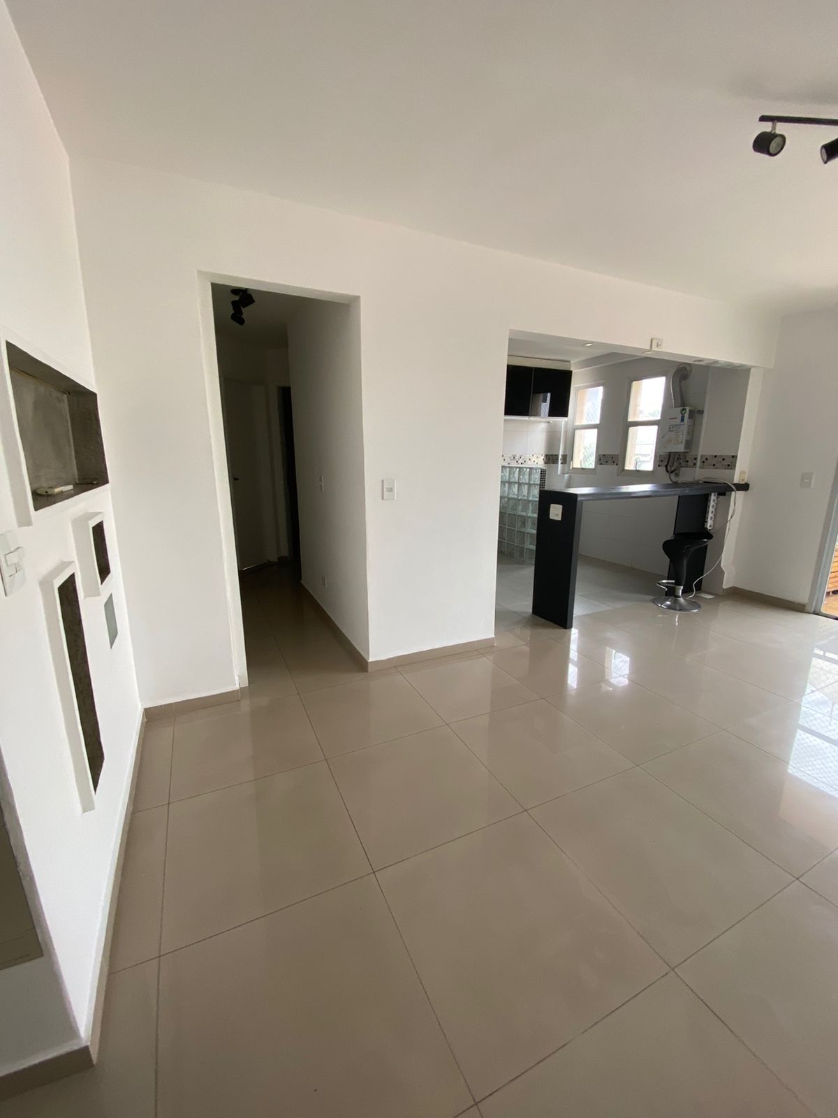  Clique aqui para ver as fotos do Apartamento na Alto da Lapa de 1 Dorm. e 1 vaga  | AP-32
